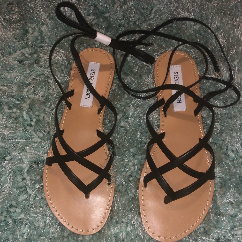 SOLD❌❌ Steve Madden Sandals